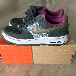 WOMENS AIR FORCE 1 PREMIUM